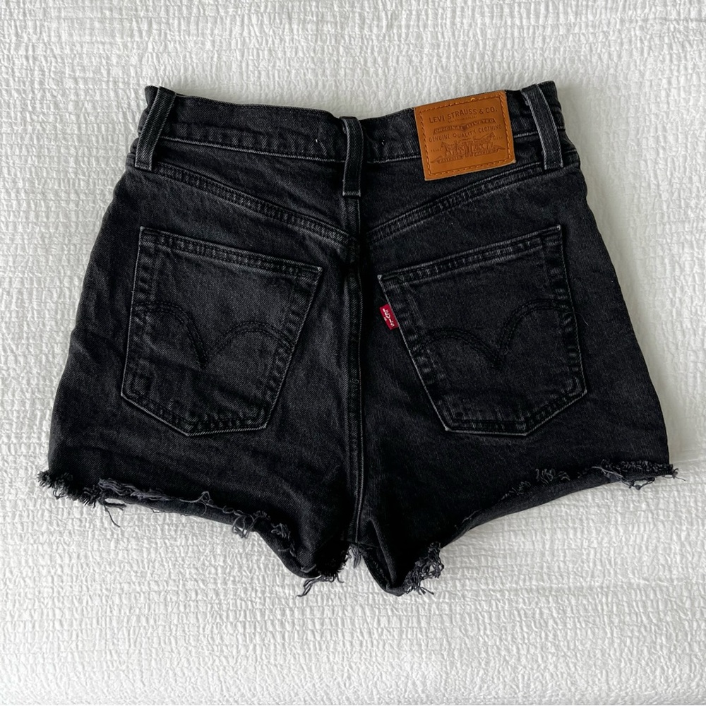Levi’s Ribcage Denim Shorts